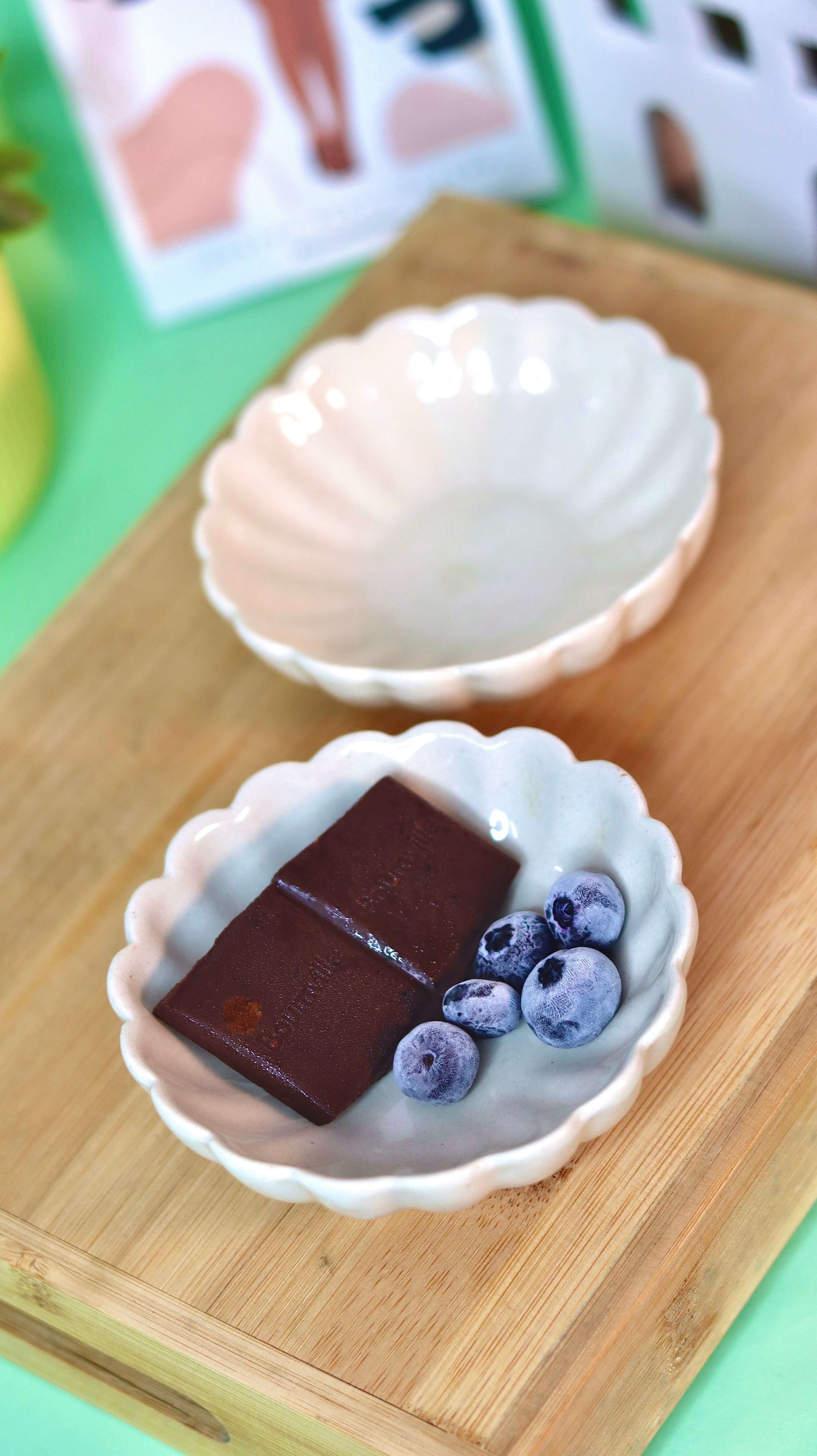 White dessert bowl
