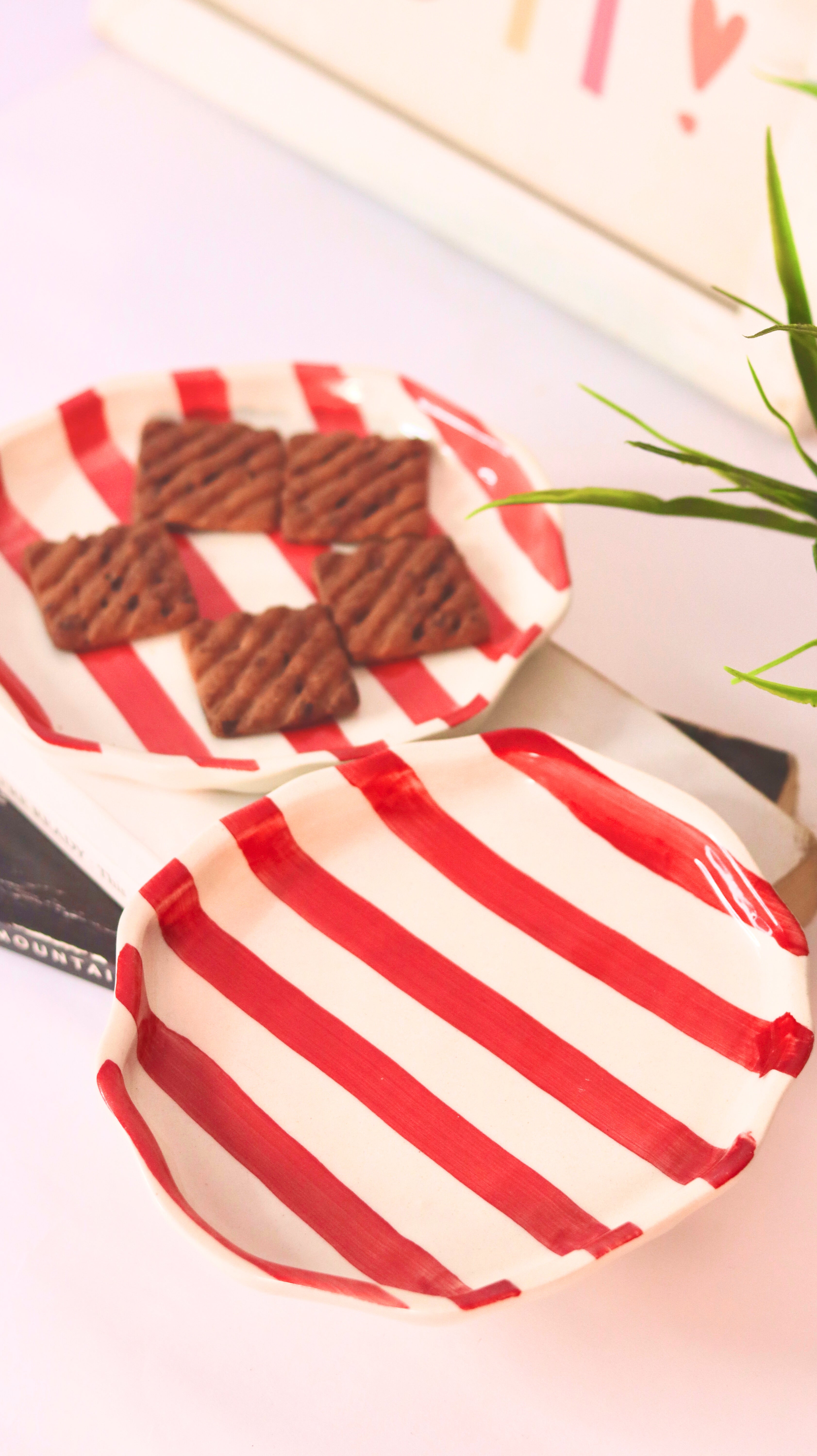 Rouge Strip Cookie Plate by KLAEORA – hand-painted ceramic dessert plate with red strip pattern
