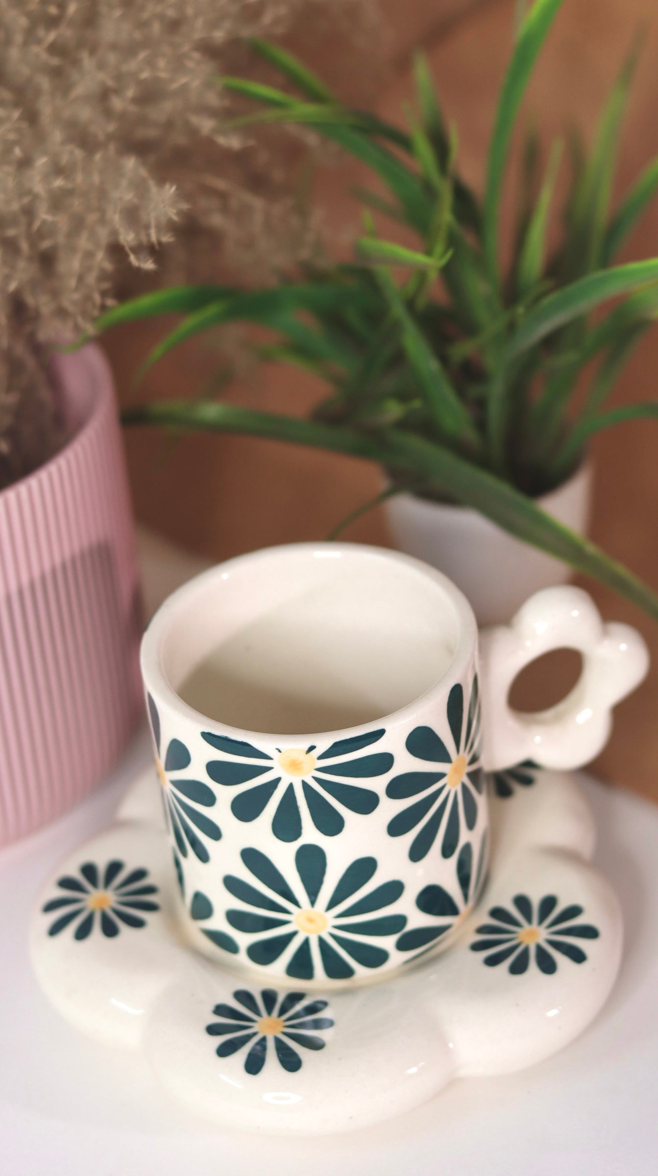 Good Morning Daisy Coffee Cup & Saucer Set