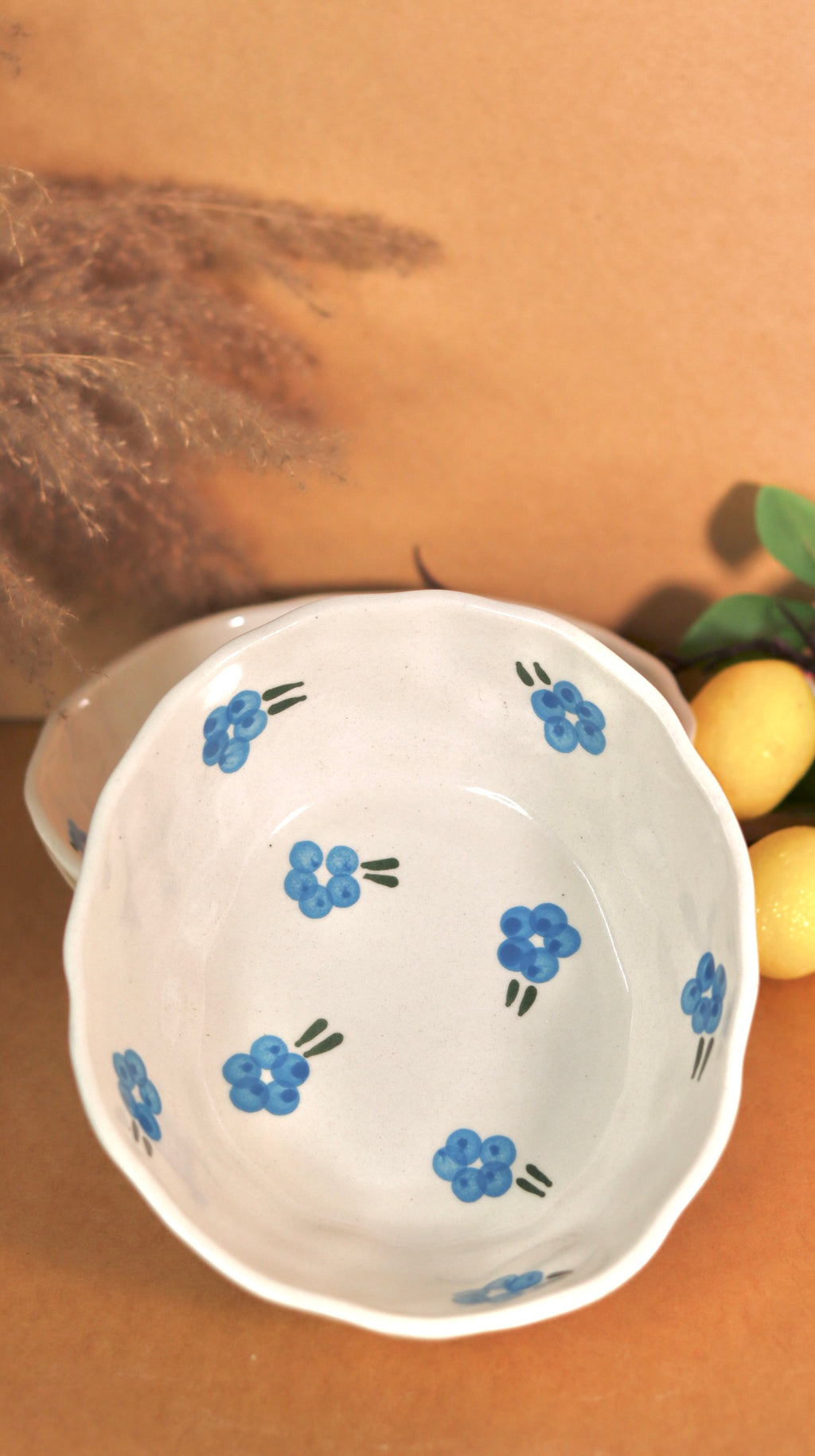 Blue Bloom Berry Large Bowl