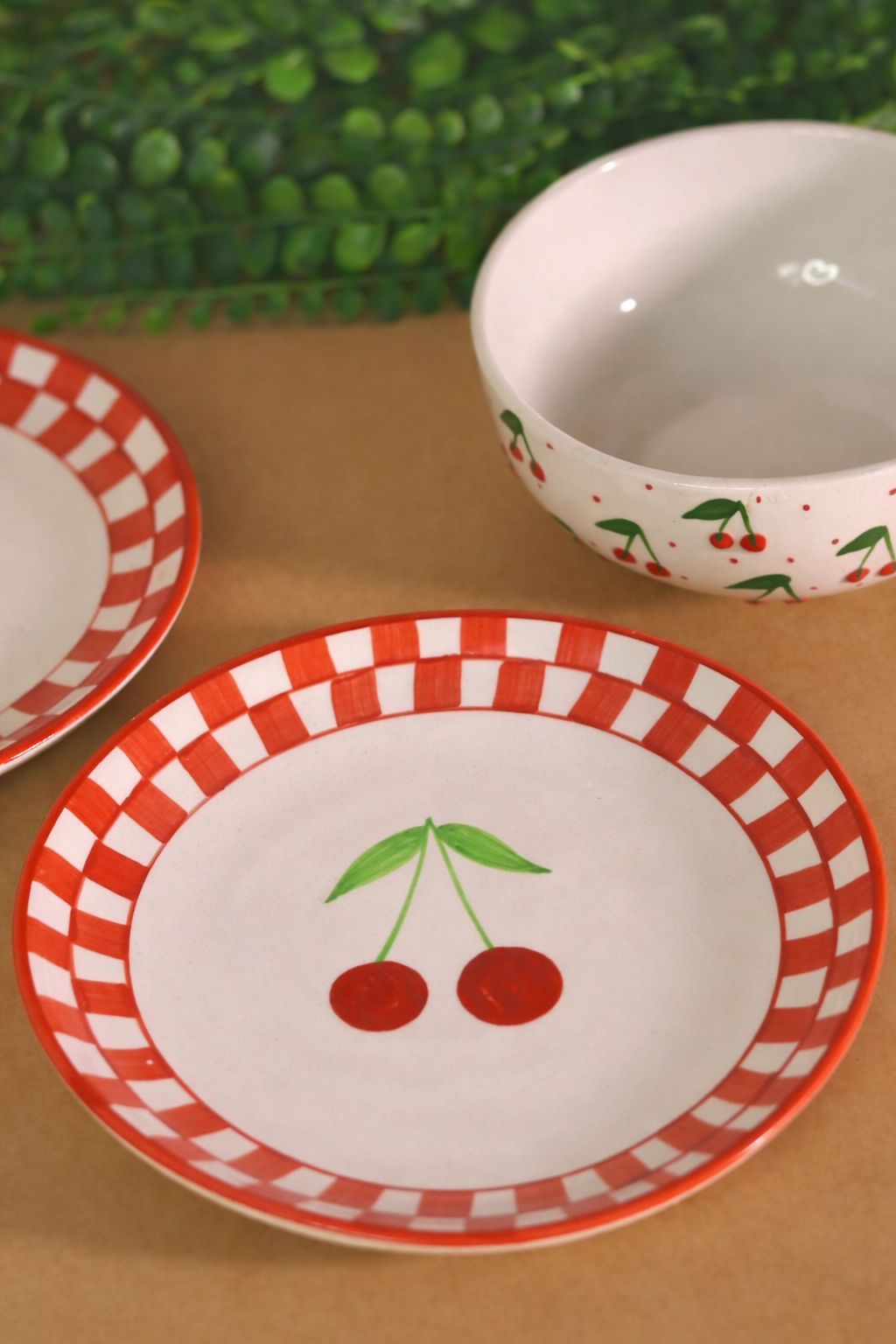 red plate
