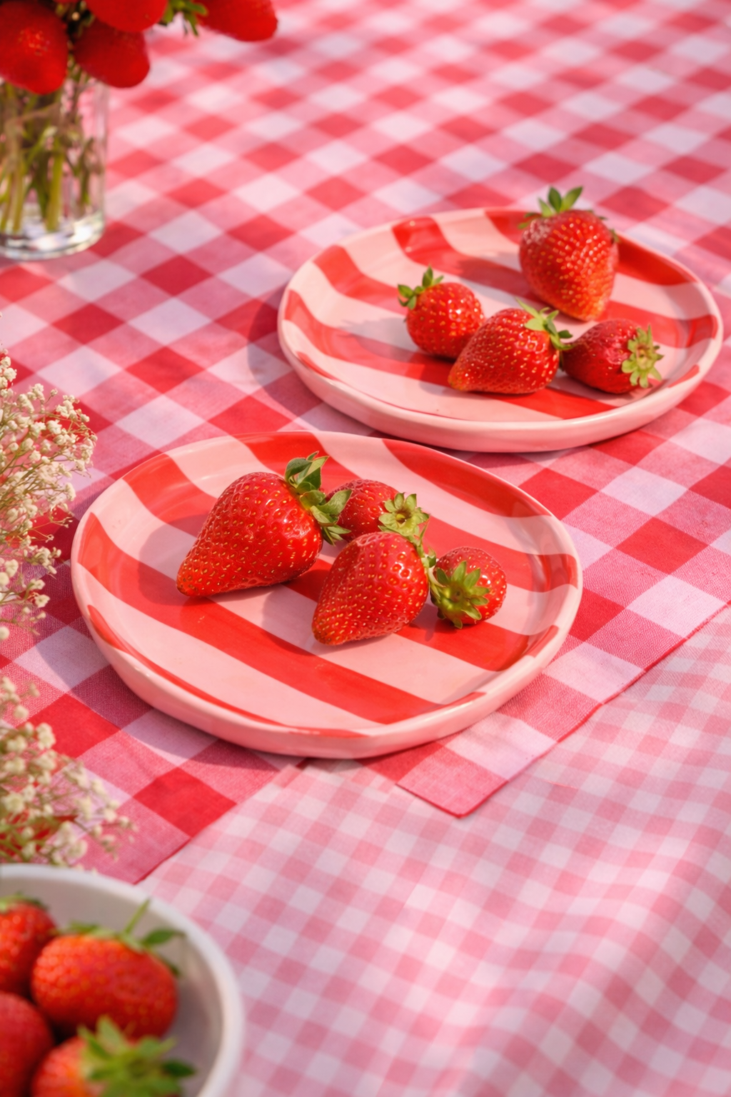 Red & Pink Strip Cookie Plate