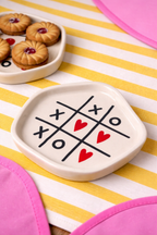 Tic - Tac Heart Dessert Plate