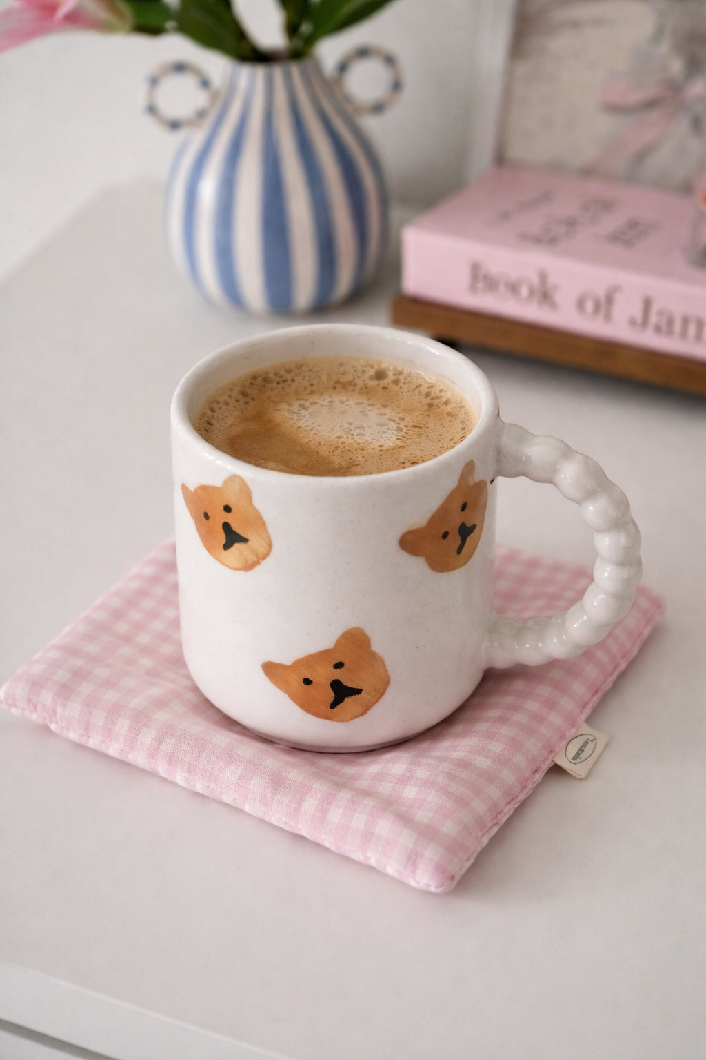 Teddylicious 	Bear Coffee mug