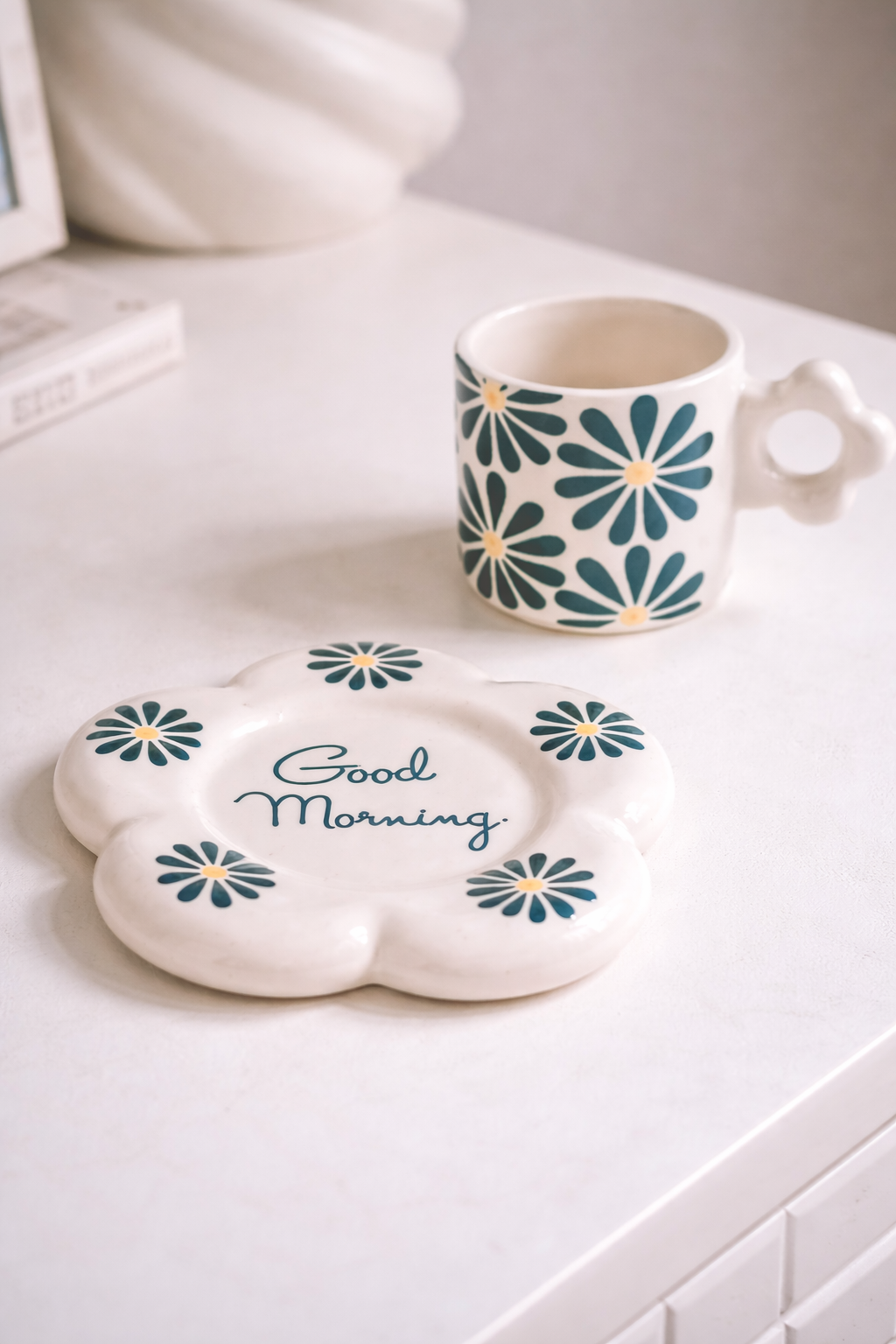 Good Morning Daisy Coffee Cup & Saucer Set