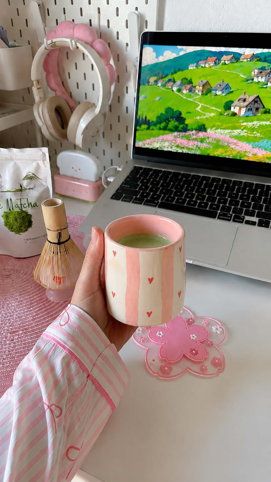 Pink Heart Strip Pinch Tumbler