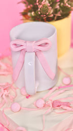 Pretty-in- Pink bow mug