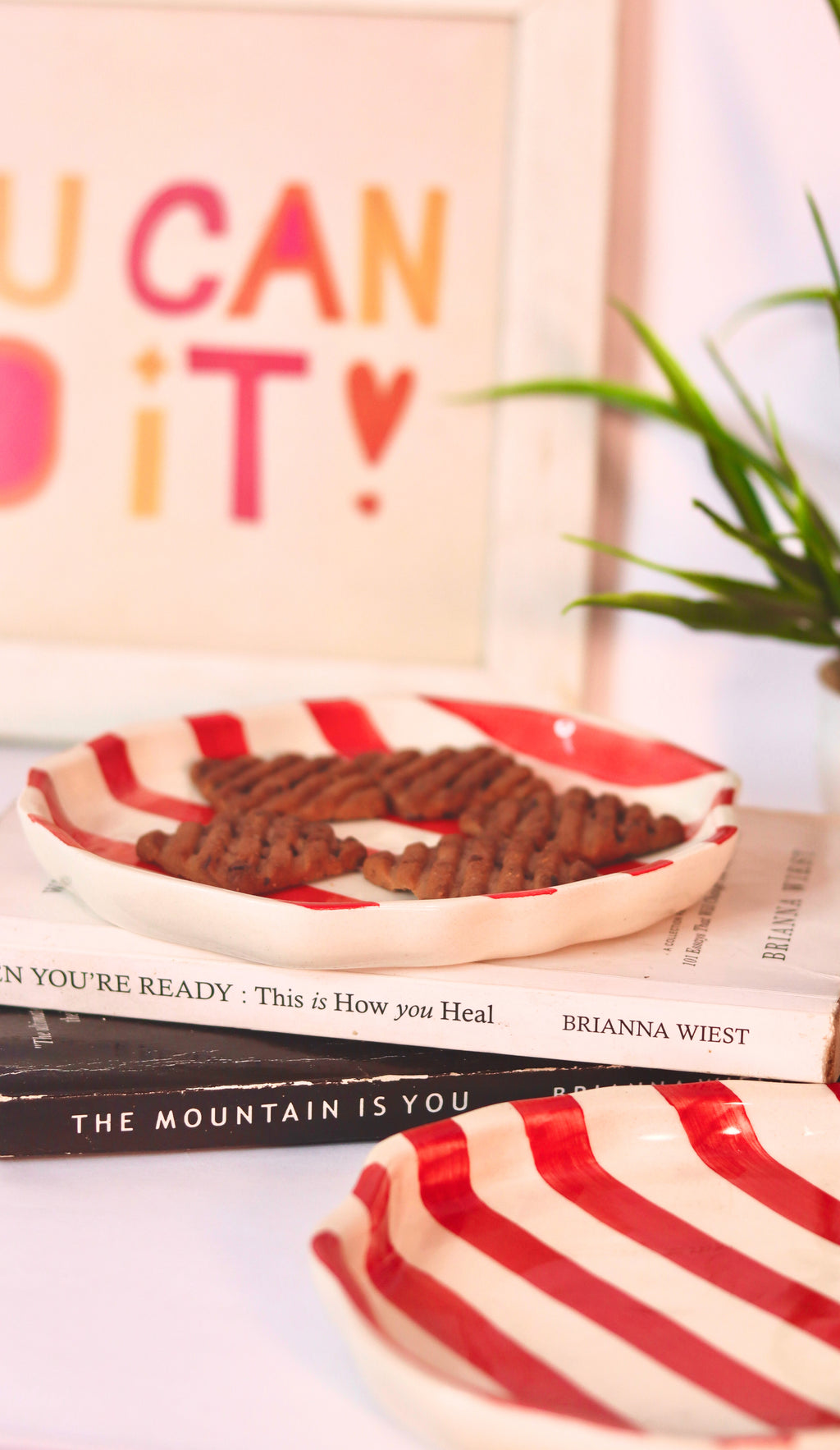 Rouge Strip Cookie Plate by KLAEORA – hand-painted ceramic dessert plate with red strip pattern